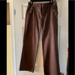 Apt 9 straight leg brown pants size 6 EUC.